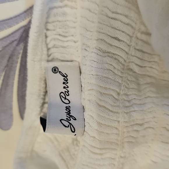 Elegant White Halter Dress NWOT - Picture 8 of 12